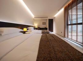 Qi Yi Nanxu Pavilion Homestay, hotel v destinaci Huacheng