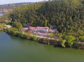 Hotel Zlechov, hotel v Plumlově