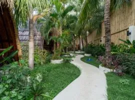 Tricky Trees Sunset Bungalows