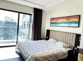 Halong Studio