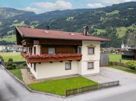Gästehaus Berta, hotel v destinaci Zell am Ziller