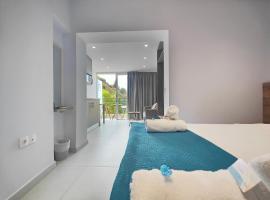 Corfu Port Studios, self catering accommodation in Mantoúkion