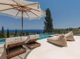 Nousa Villas, Private Luxury Retreat with Ionian Sea Views - By Villa Mana Gers