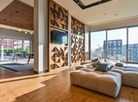 Luxury Penthouse 2Bed 2Bath 2Balcony London Eye & River Views with GYM & AC & Incredible Rooftop View