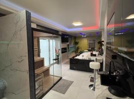Ferienwohnung SPA Delluxe 2, khách sạn ở Mülheim an der Ruhr