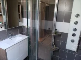 Chambre - Sdb Privative - Super Vue