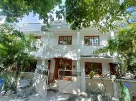 Thuyil Home Stay
