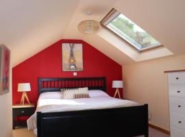 CrAgMhOr Bed & Breakfast In Balquhidder Glen, guest house in Lochearnhead
