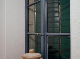 Tinel Centrale, qu&aacute;n trọ ở Imotski