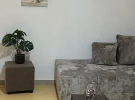 Himara Apartaments