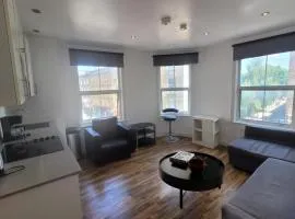 Shoreditch Escape by City Sparrow