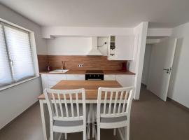 Idyllische Ferienwohnung, hotel di Ebersbach-Musbach
