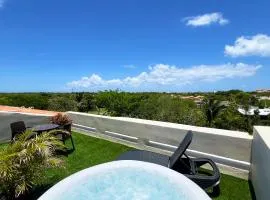 Private Jacuzzi, Golf Getaway, sunrise view