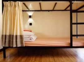 Dengba International Youth Hostel - Shenzhen Futian Convention and Exhibition Center Branch