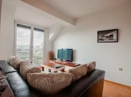 DA Luxe - Lake view aparmtent