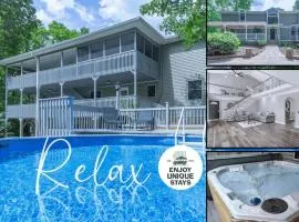 Large Hillside Retreat with Pool and Hot Tub