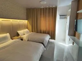 Maribert Studio Unit with free parking