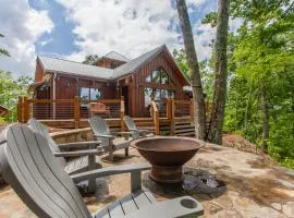 Castle Rock Gorgeous Mountain Cabin, Sleeps 6