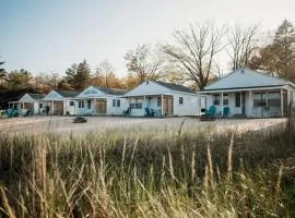 New renovated bathroom & new roof - Lake Huron 5