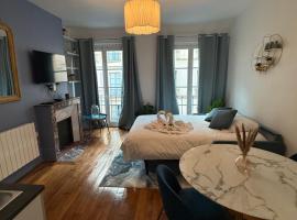 La Tour Annunziata, hotell sihtkohas Versailles