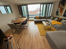 Modern Spacious Leeds Penthouse, hotelli kohteessa Central Station