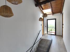 La Caba&ntilde;a27, villa i La Alberca