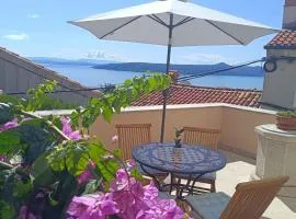 Holiday home in Moscenice 15209
