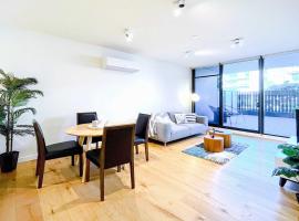 Brilliant Quay Blvd Apt Close to Wyndham Harbour, hotel i Werribee South