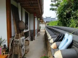 Jeonju Seongsim Hanok Stay Pension