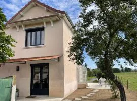 Gîte champêtre rénové avec jardin et BBQ, proche parc Le PAL - FR-1-489-347