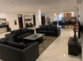 Lizzy Private Rooms, ξενοδοχείο σε Accra
