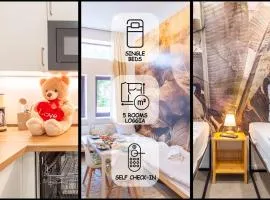 Big apartments, big bathrooms, single beds, perfect for groups