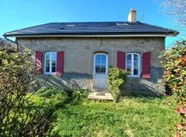 Gîte paisible à Poulecane avec jardin et garage, proche GR3 - FR-1-489-518