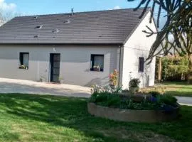 Écogîte confortable avec jardin clos, adapté PMR, proche de la forêt et de L'Aigle, jusqu'à 8 pers. - FR-1-497-23