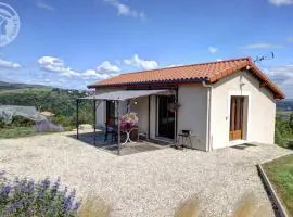 Gîte tout équipé avec terrasse, jardin et prestations de qualité près de Genilac - FR-1-496-114