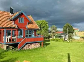 Romantic Country Cabin With Fjord Views On Åmøy