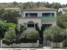 Apartments Olea, Hotel in Marina