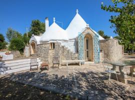 Gorgeous Home In Ostuni With Wifi, hotel en Ostuni