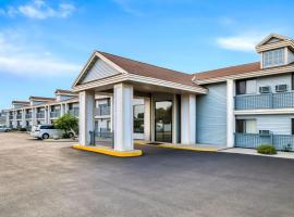Super 8 by Wyndham La Crosse, hotel poblíž La Crosse Municipal Airport - LSE, 