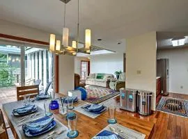 Scenic Dual-Retreat Vacation Home with Hot Tub & Mountain Views Near Trails in Juneau, Alaska
