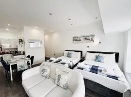 Fox House Studios, City centre Aparthotel