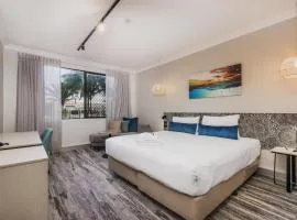 Nightelier Mermaid Waters