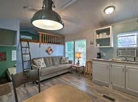 Resort Cabin 1 Mi to Middle Bass Island State Park
