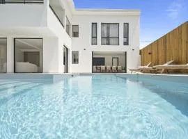Villa Raphael