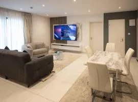 Loxwood Prime 2 Bedroom Apartment