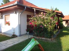 Holiday home Balatonbereny - Balaton 18044, Hotel in Balatonberény