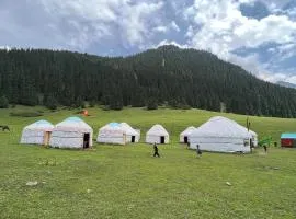 Emin Sky Camp
