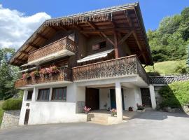 Chalet Arnica, cabin in Morzine