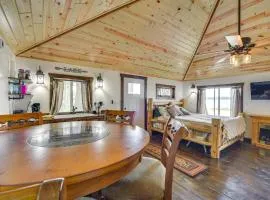 Cozy Studio with Community Docks in Stone Lake!