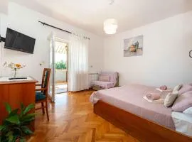 Studio in Starigrad-Paklenica 43596